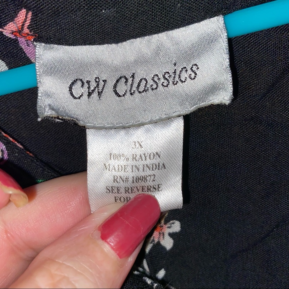 CW CLASSICS Women’s Blouse with flowers. Size 3X - Picture 2 of 5